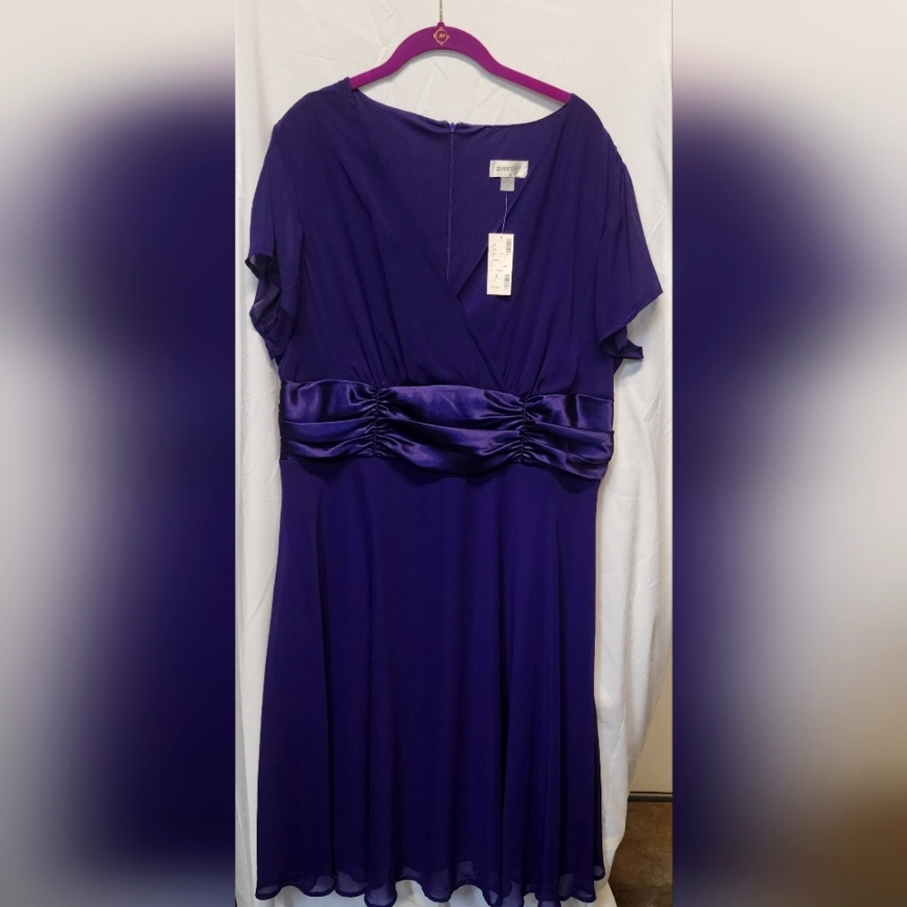 NEW Purple AVENUE COCKTAIL PARTY DRESS